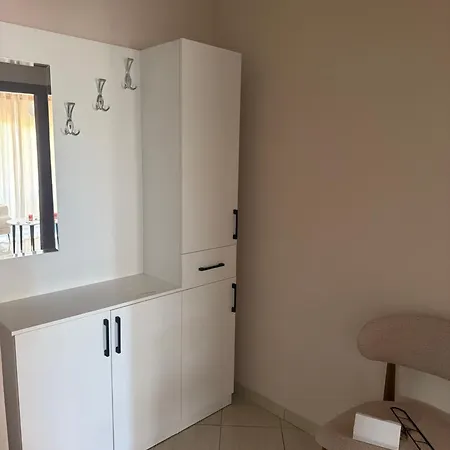 Kodra Apartment Golem (Tirana)
